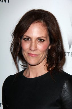 Annabeth Gish
