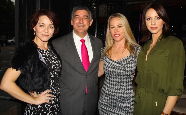 Shanna Forrestall, Jay Dardenne, Christy Oldham, Sydney Harris — Stockfoto