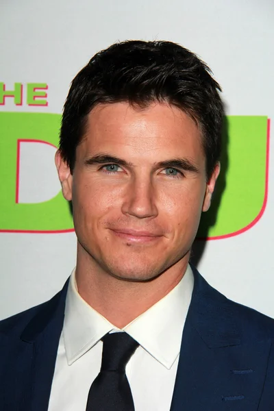 Robbie Amell — Stockfoto