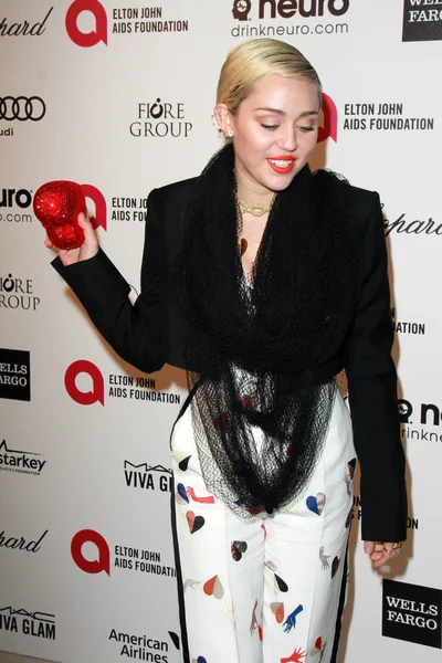 Miley Cyrus — Photo