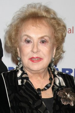 Doris Roberts