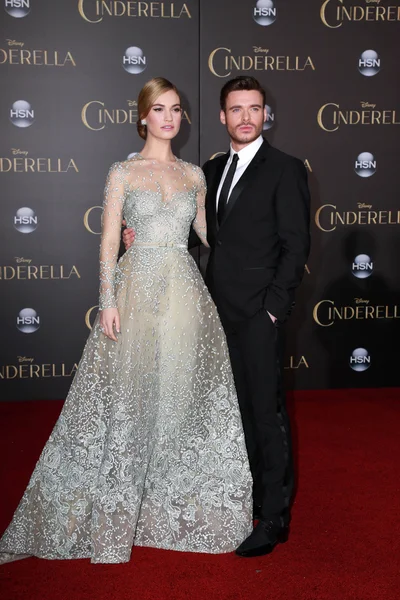 Lily James and Richard Madden — Stock Photo, Image