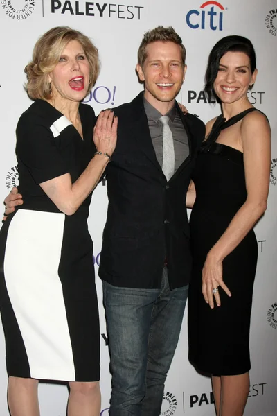 Christine Baranski, Matt Czuchry, Julianna Margulies — Stock Photo, Image