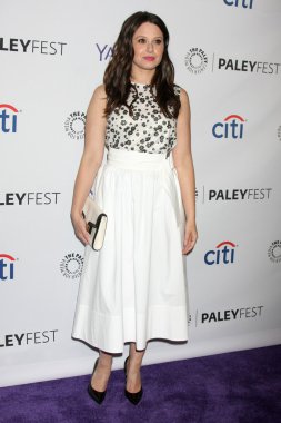 Katie Lowes