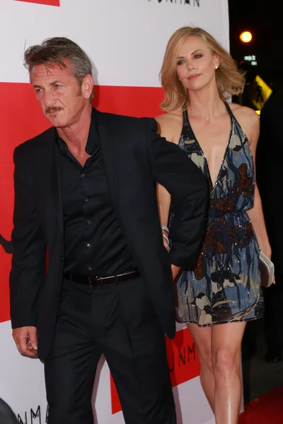 Sean penn, charlize theron — Stockfoto