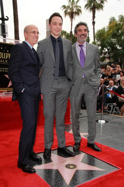 Jeffrey Katzenberg, Jim Parsons, Chuck Lorre — Stock Photo, Image