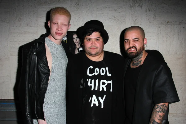 Shaun Ross, Harvey Guillen, Ashton Michael —  Fotos de Stock