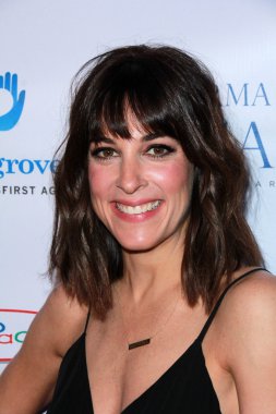 Lindsay Sloane