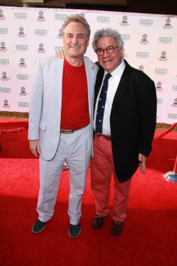 Michael Tucci, Barry Pearl