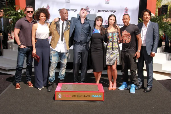 Vin Diesel com Furious 7 elenco — Fotografia de Stock