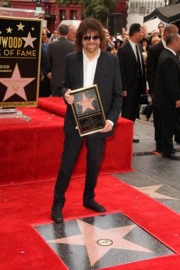 Jeff Lynne - şarkıcı