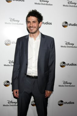 Tate Ellington - aktör