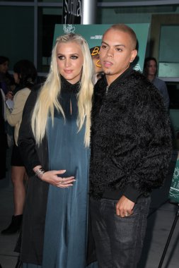 Ashlee Simpson, Evan Ross