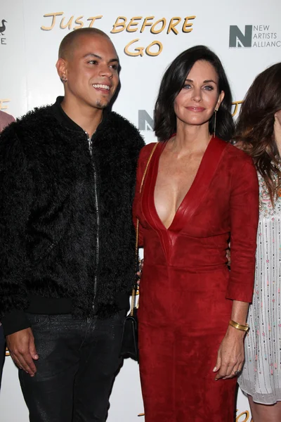 Courteney Cox, Evan Ross — Stock Photo, Image