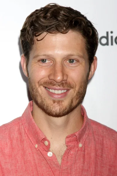 Zach Gilford — Foto de Stock