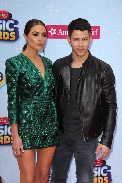 Olivia Culpo, Nick Jonas - actriz — Foto de Stock