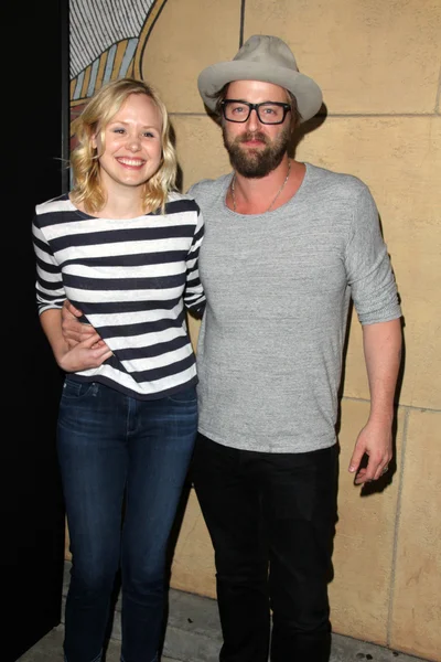 Alison Pill, Joshua Leonard — Photo