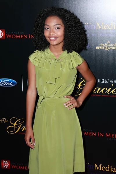 Színésznő Yara Shahidi — Stock Fotó