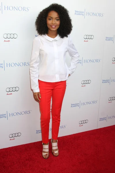 Yara Shahidi - attrice — Foto Stock