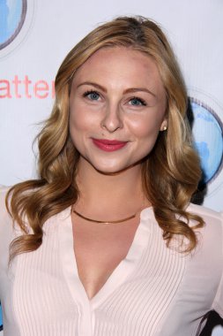 Shelby Wulfert - oyuncu