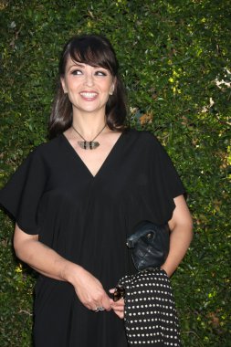 Sarah Strange - oyuncu