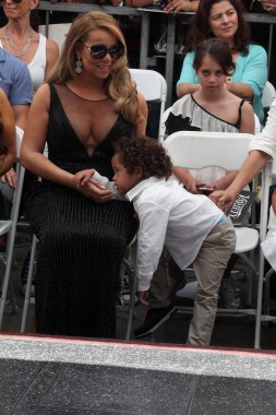 Mariah Carey, Fas Scott Cannon