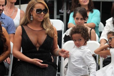 Mariah Carey, Fas Scott Cannon