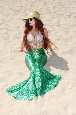 Phoebe fiyat - oyuncu