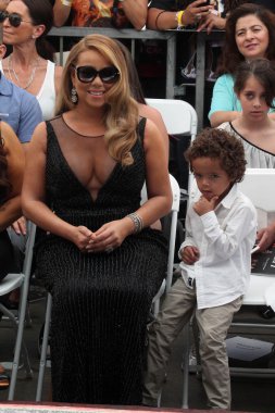 Mariah Carey, Fas Scott Cannon