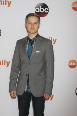 Lucas Grabeel - actor