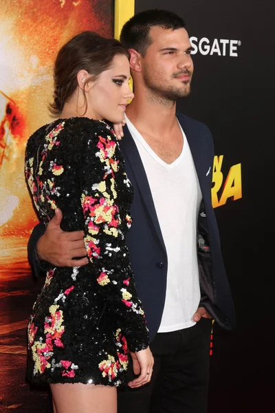 Taylor Lautner, Kristen Stewart — Fotografia de Stock