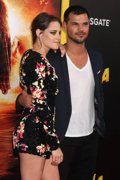 Taylor Lautner, Kristen Stewart — Photo