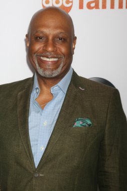 James Pickens Jr - aktör