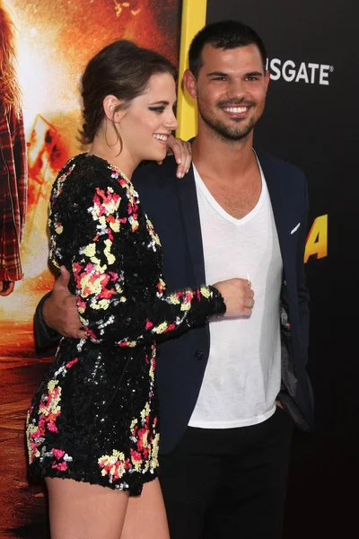 Taylor Lautner, Kristen Stewart — Photo