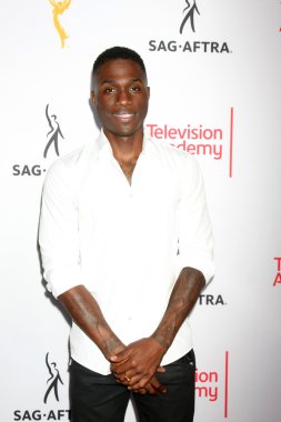 Nathan Pelle - aktör