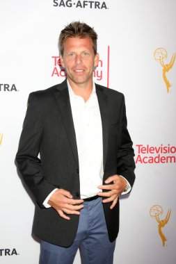 McAdams Jr - aktör, ma bill