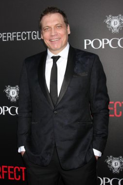 Holt McCallany - actor