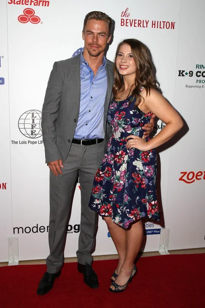 Derek Hough, Bindi Irwin — Foto de Stock