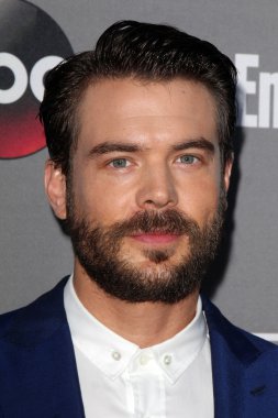 Charlie Weber - aktör