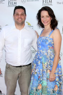 Ron Truppa, Kristin Davis