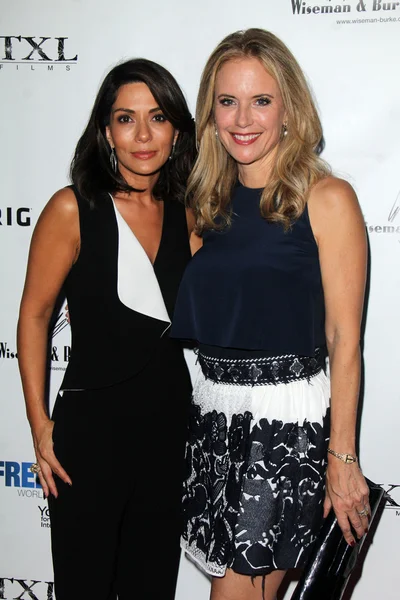 Marisol Nichols, Kelly Preston — Stock fotografie