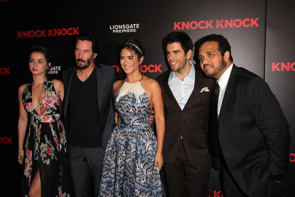 Ana de Armas, Keanu Reeves, Lorenza Izzo, Eli Roth — Stock Photo, Image