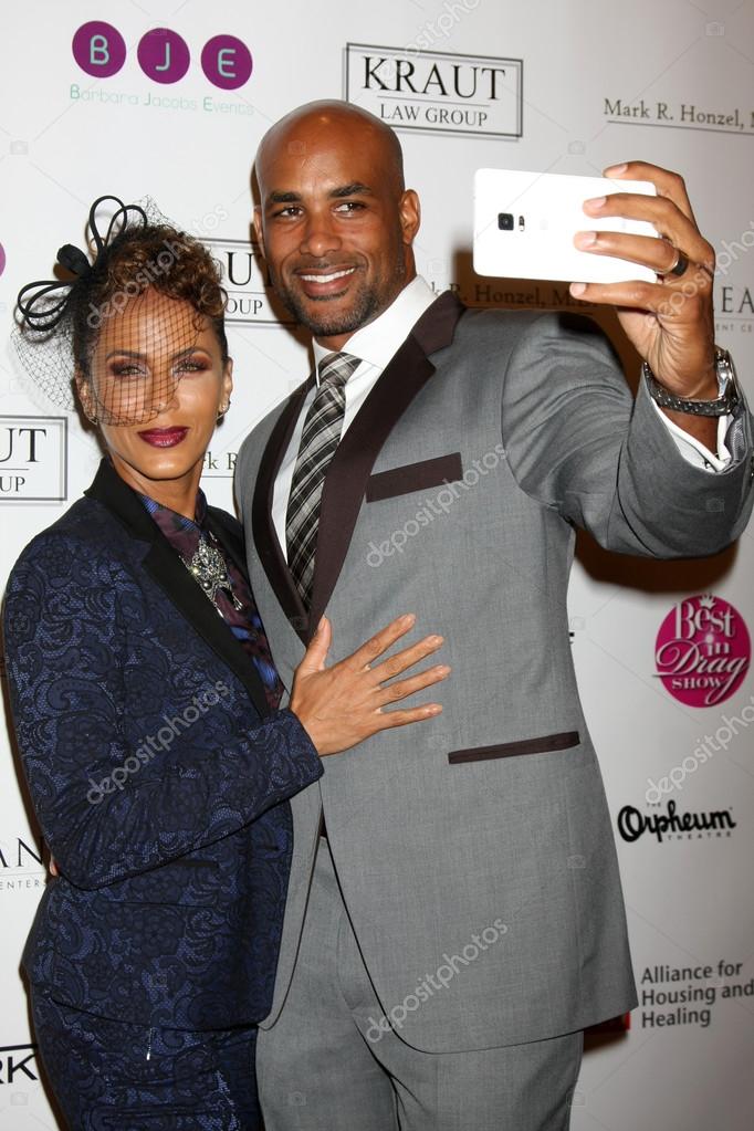 Nicole Ari Parker Nicolas Neruda Kodjoe