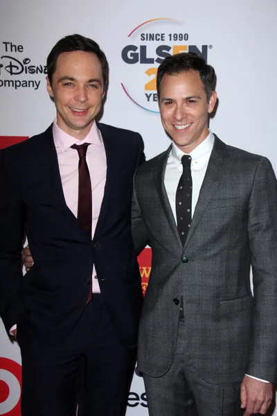 Jim Parsons, Todd Spiewak — Foto de Stock