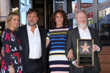 Giannina Facio, Russell Crowe, Ridley Scott, Kristen Wiig
