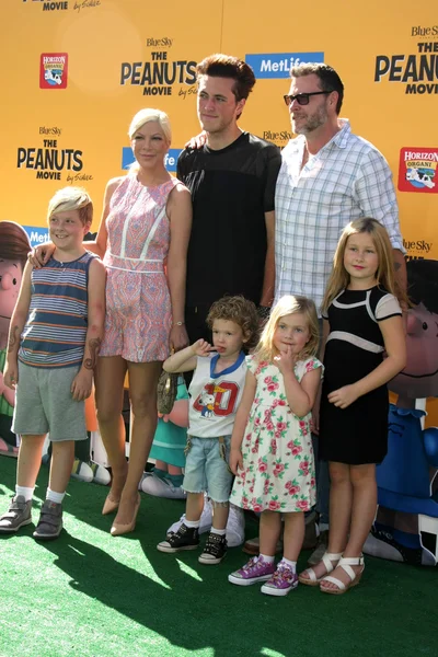 Tori Spelling, Dean McDermott — Stok Foto