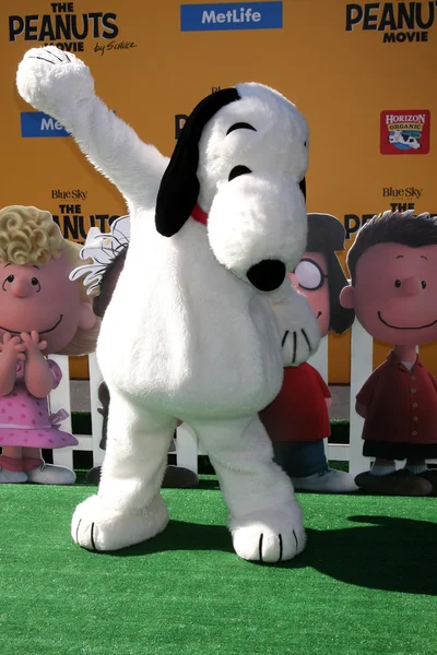 Snoopy στο την ταινία φιστίκια — Φωτογραφία Αρχείου
