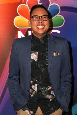 Nico Santos - aktör