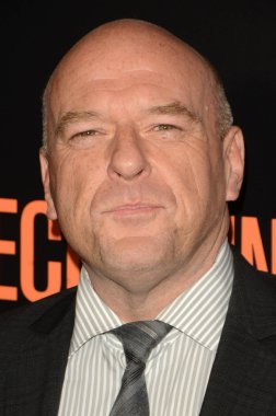 Dean Norris - aktör