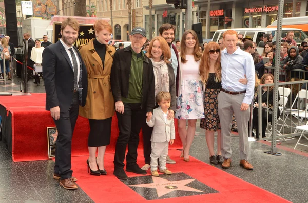 Ron Howard och familj — Stockfoto